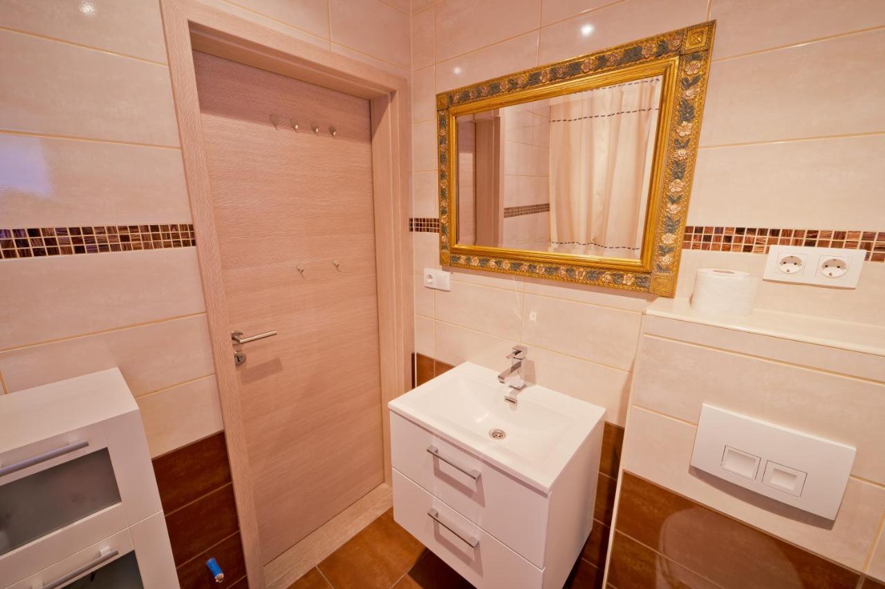 Apartment Twins Markovic Pula